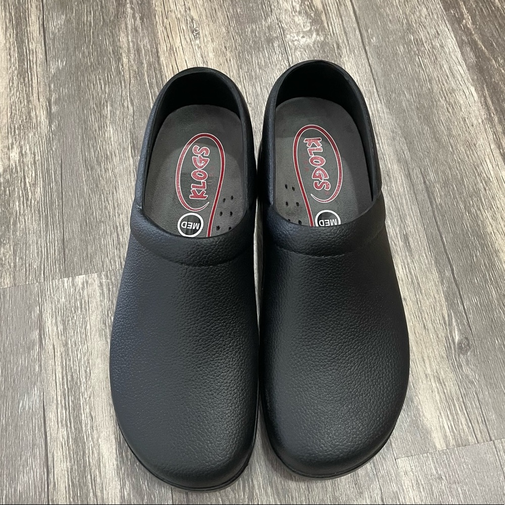 Klogs brand new size 9 slips resistant rubber sole nurse hospitality work shoes